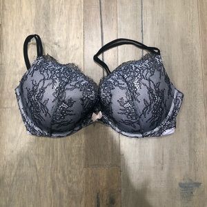 Victoria’s Secret push up bra